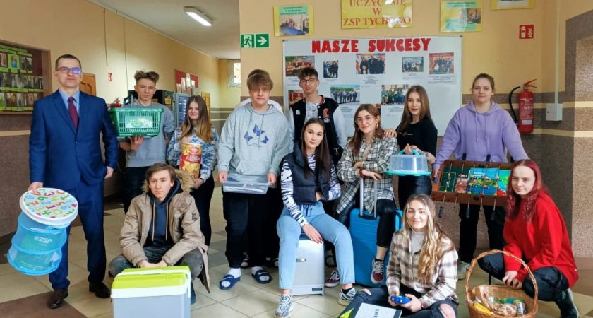 „Dzień bez plecaka” ….ale w co tu się spakować ?